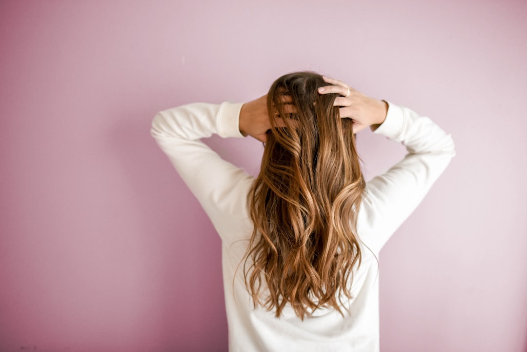 Understanding and Treating Itchy Scalp: a Comprehensive Guide