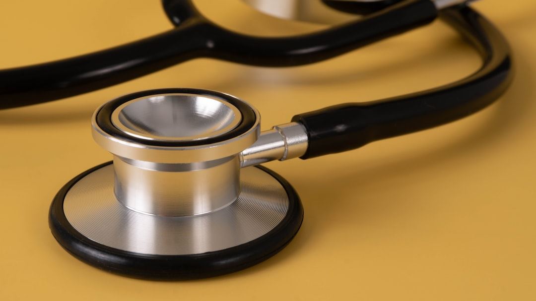 Navigating Insurance Options: A Guide for Healthcare Specialists Looking Insurance in the United States