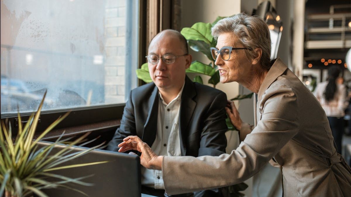 Navigating Financial Consultations: A Comprehensive Guide for Americans
