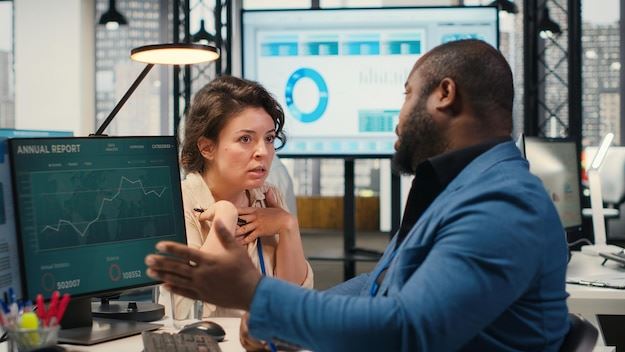 Navigating the Landscape of Financial Advisories in the United States: A Comprehensive Guide