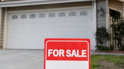 Comprehensive Guide to We Buy Sell Houses in the United States