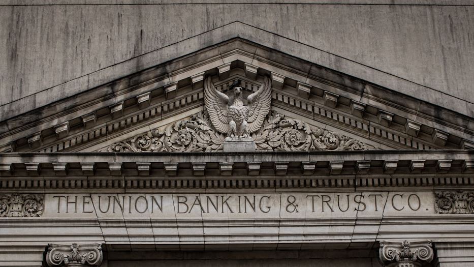 The Ultimate Guide to Fee-Free Banking in the United States: Breaking Down the Benefits and Opportunities
