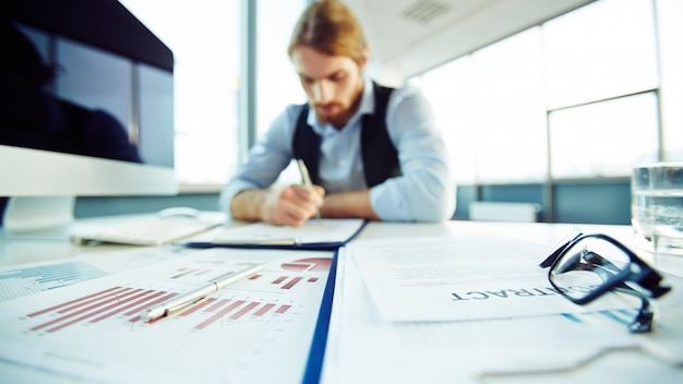 Mastering Business Finance: Strategies for Sustainable Growth in the United States