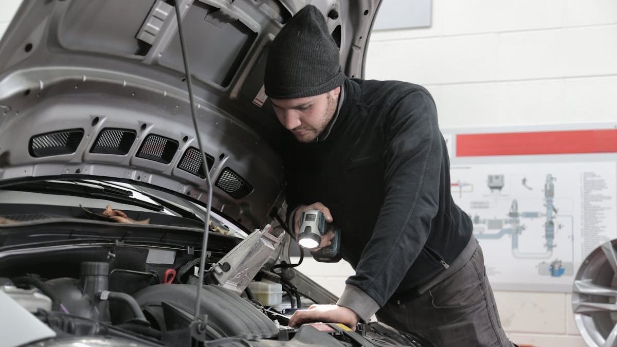 The Ultimate Guide to Choosing the Best Local Garage Repair in the United States