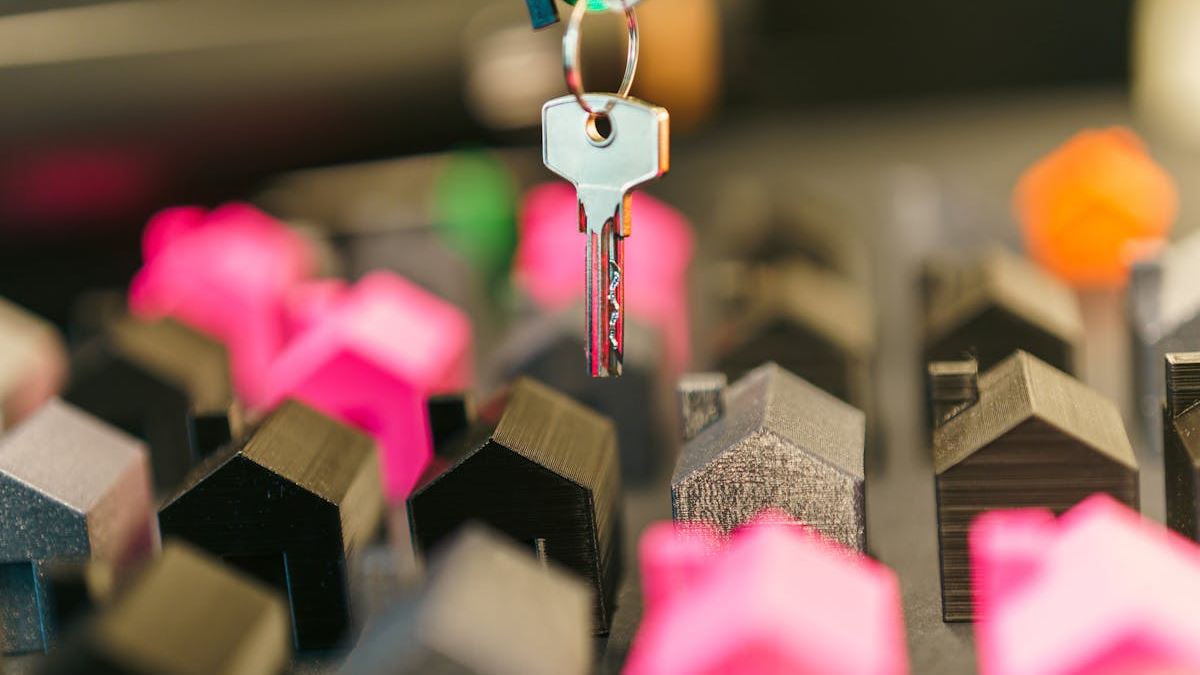 Navigating the Landscape of Real Estate Investments in the United States: Opportunities and Strategies