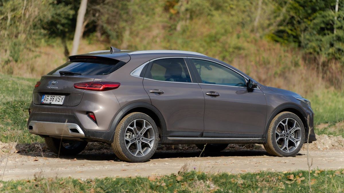 The Ultimate Guide to Rogue AWD Crossover SUVs: Combining Performance, Safety, and Versatility
