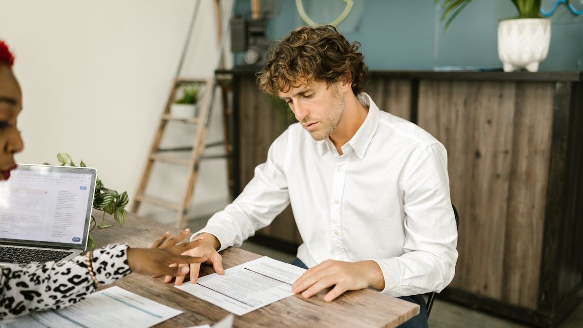Understanding the Basics of Opening a Bank Account in the United States