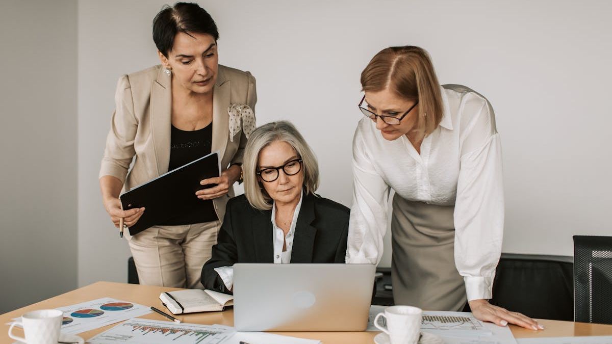 Empowering Your Financial Future: The Ultimate Guide to Working with a Wealth Management Consultant in the United States