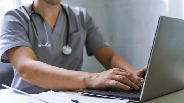 Unlocking Opportunities in Healthcare: The Ultimate Guide to Healthcare College Online Programs in the United States