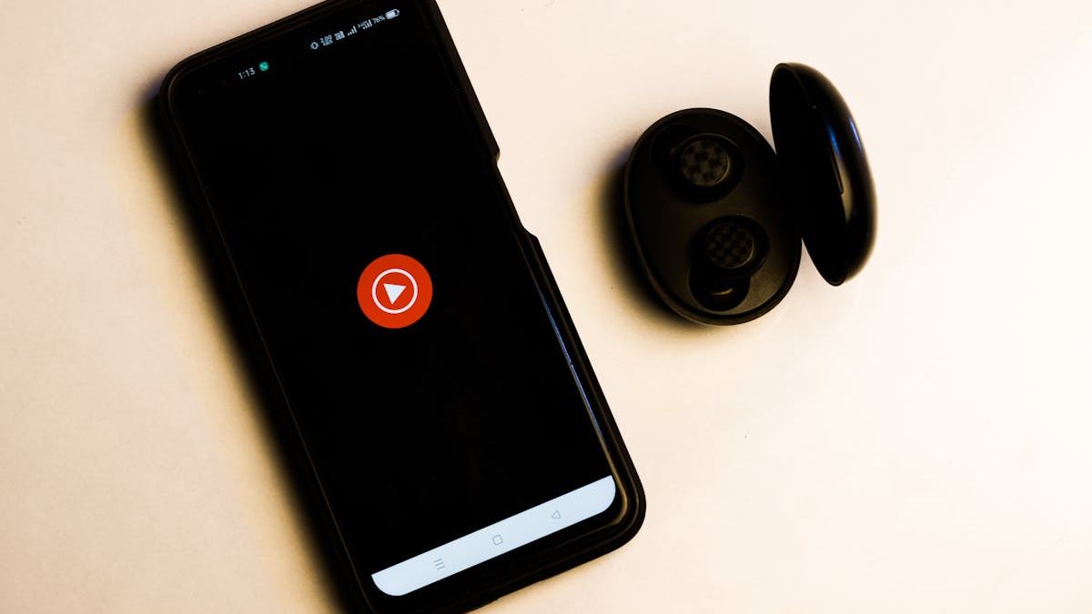 Harnessing the Power of Internet Business Phone Service: A Complete Guide for U.S. Entrepreneurs