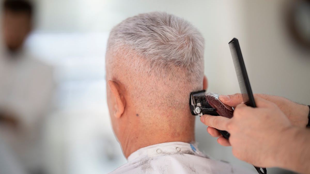 The Ultimate Guide to Short Haircuts: Transforming Your Look with Confidence