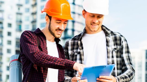 The Ultimate Guide to Hiring Reliable Contractors in the United States