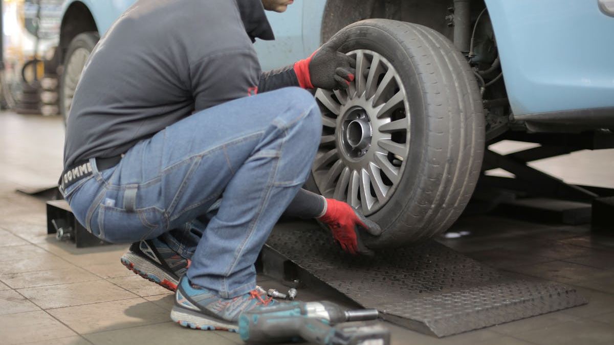 Ensuring Quality with a Professional Garage Door Fixing Service: Your Ultimate Guide