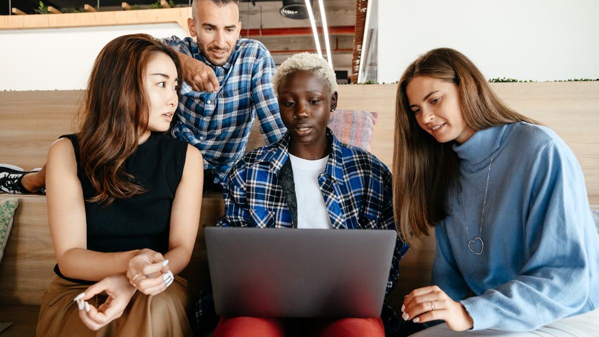 Harnessing the Power of Enterprise Technology: Transforming Business Strategies for the Modern Age