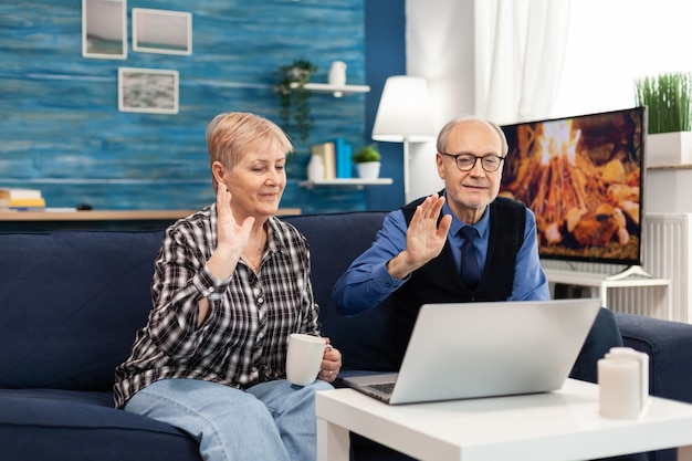 How To Get Cheap Cable And Internet For Seniors