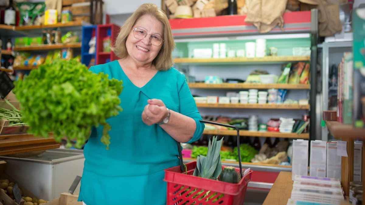 The Ultimate Guide to the Best Foods for Constipation in Seniors