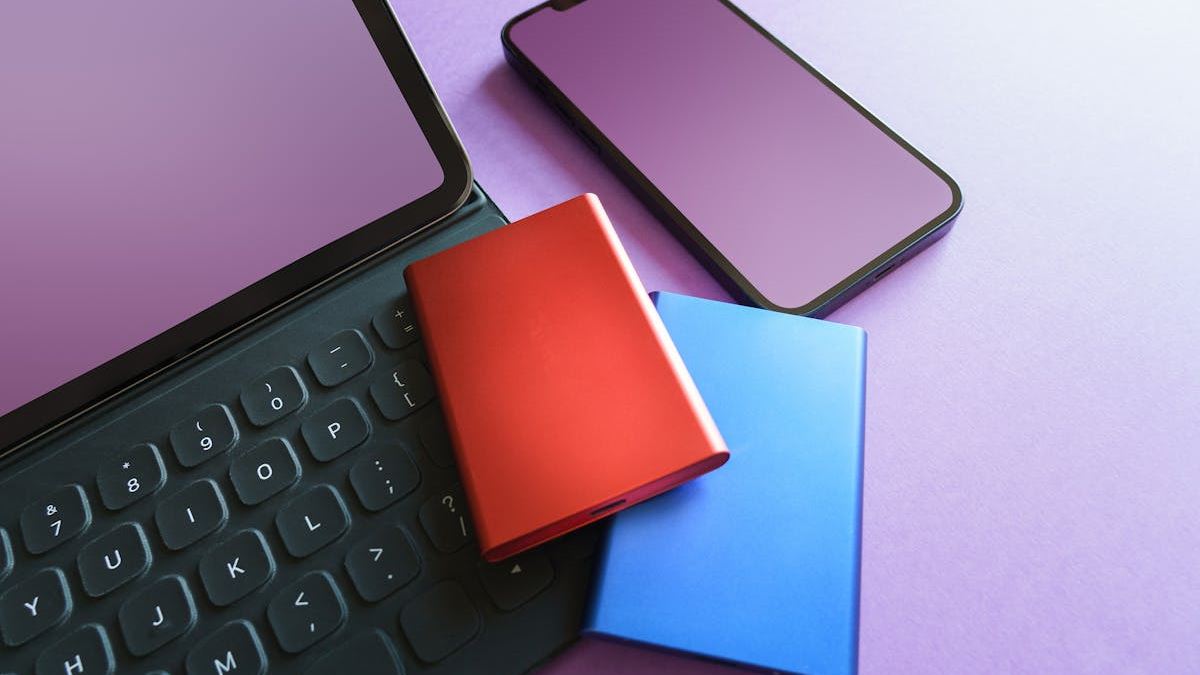 Maximizing Business Efficiency with the Right Business Phone System