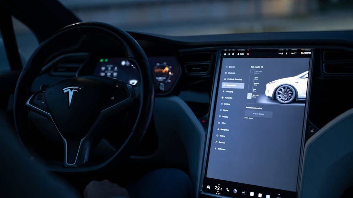 Comprehensive Guide to Tesla Models: Innovations, Features, and Future Outlook for US Buyers