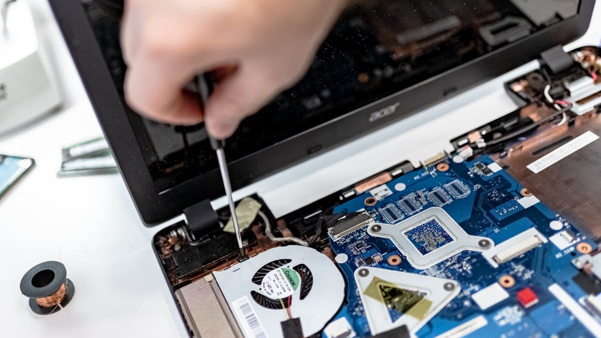 Comprehensive Guide to Choosing the Right Cooling Repair Company for Your Home and Business