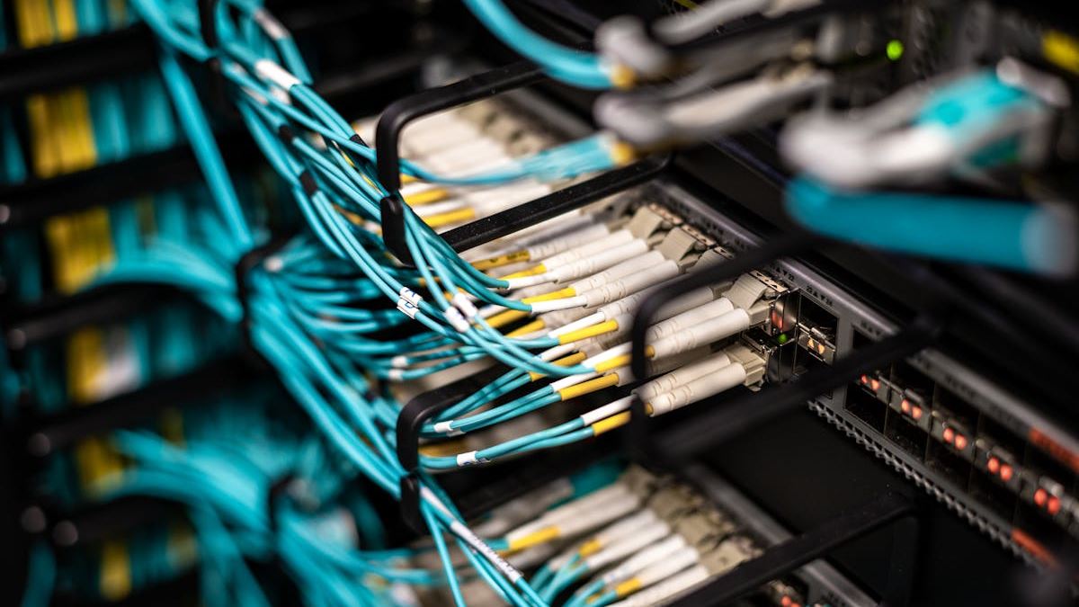 Comprehensive Guide to SNMP Server Monitoring for Modern Data Centers