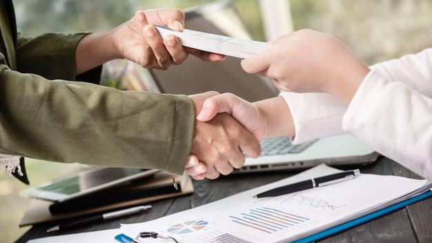 The Ultimate Guide to Understanding Loans in the United States: Types, Benefits, and How to Choose the Right One
