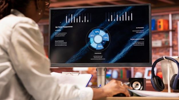 Top 3 Best Business Data Analytics Software System Tools in 2023: A Comprehensive Guide