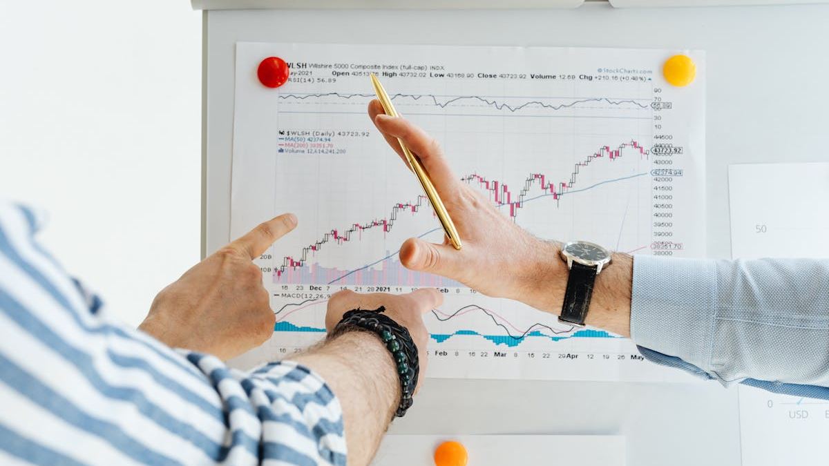 Harnessing the Power of Employee Performance Management Tools for Business Success