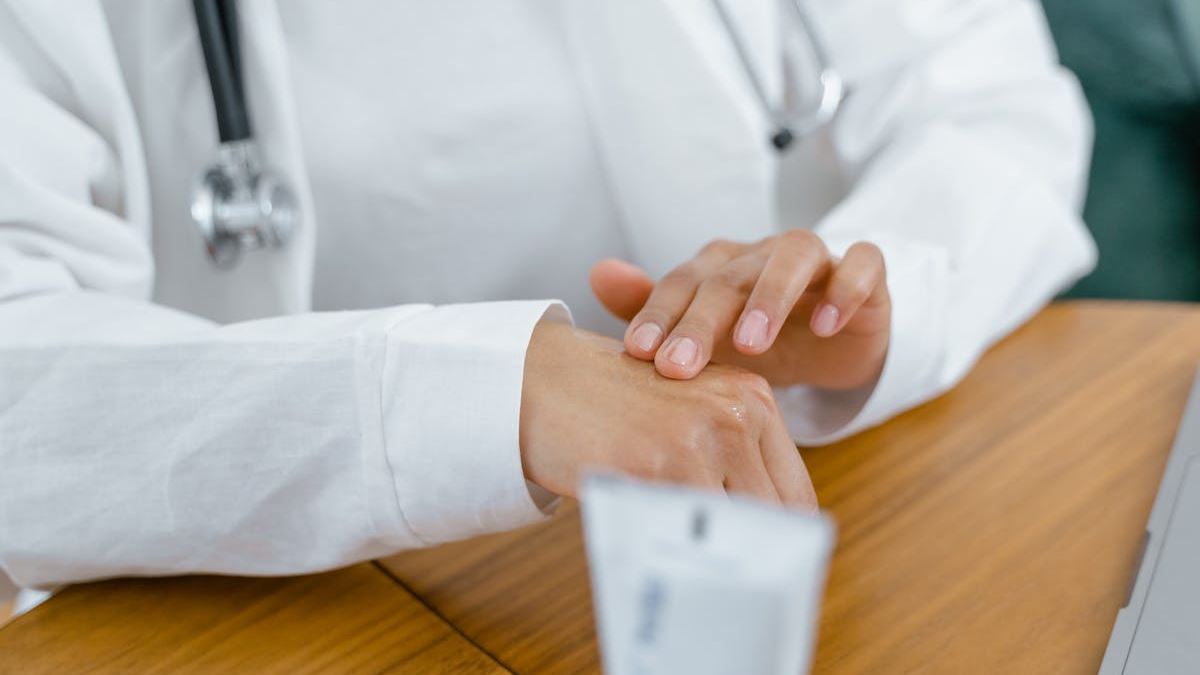 Guide To Finding The Right Online Nurse Practitioner (NP) Programs