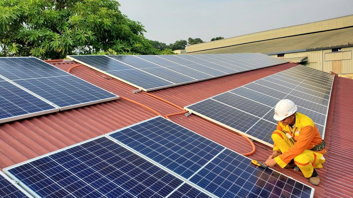 Harnessing Solar Power: The Ultimate Guide to Photovoltaic Panels in the United States