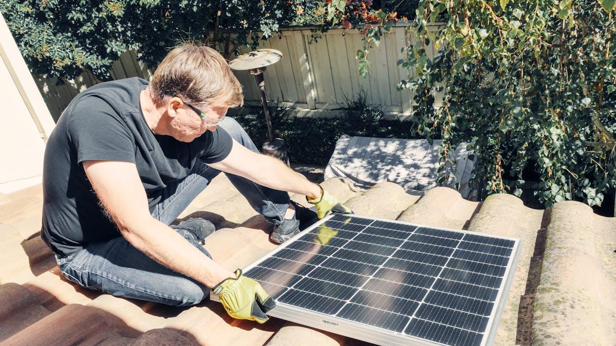 Comprehensive Guide to Solar Panel Installation in the United States: From Planning to Execution