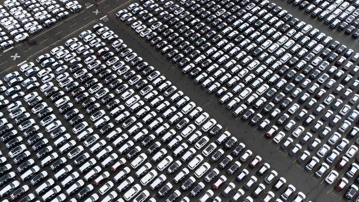 Top SUVs & Crossovers with the Best Prices in the United States: A Comprehensive Buyer’s Guide