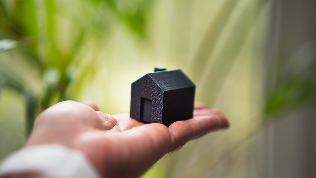 Understanding Liability Insurance for Small Businesses: A Definitive Guide