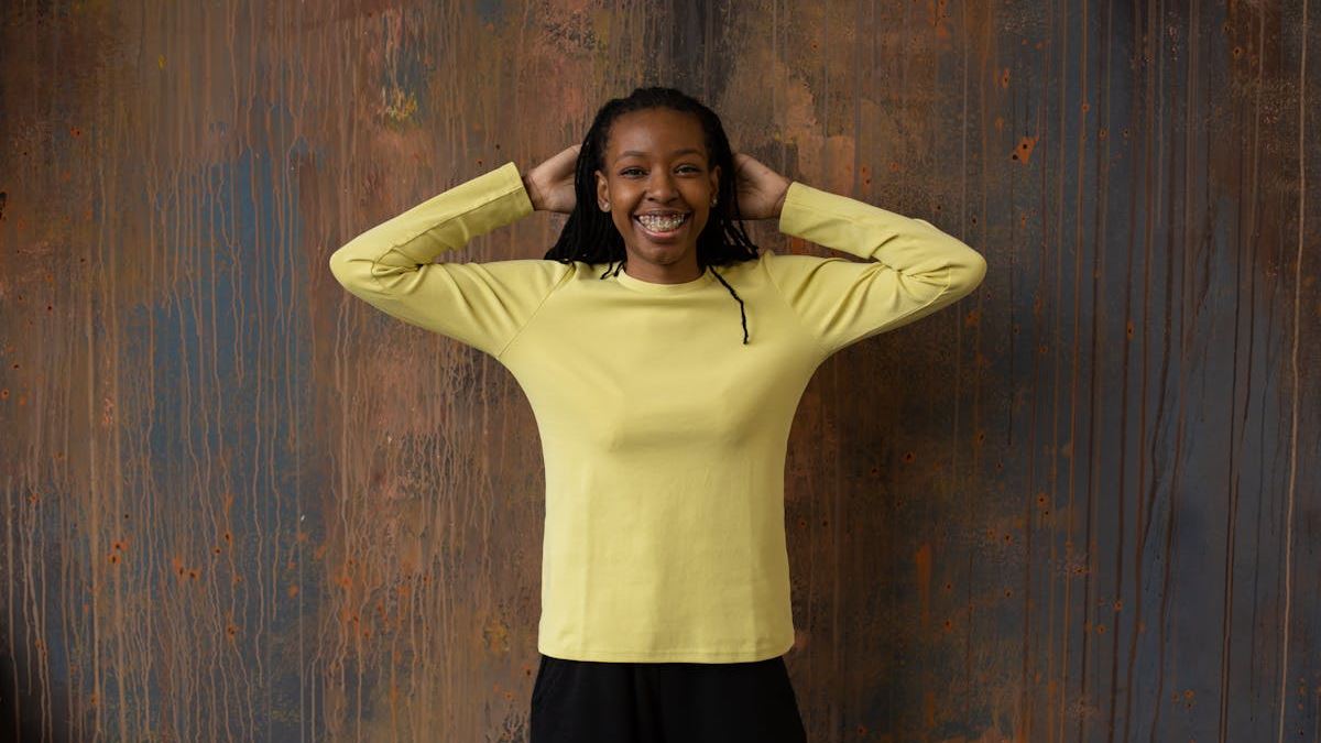 Transforming Smiles: The Comprehensive Guide to Invisible Braces for Adults