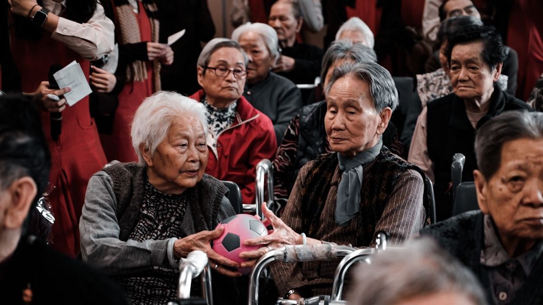Timeless Elegance: The Best Hairstyles for Women Over 70 in the United States