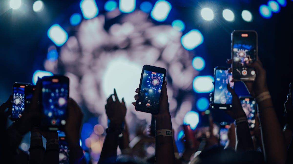 Building an Effective Public Relations Media List: A Comprehensive Guide for U.S. Brands