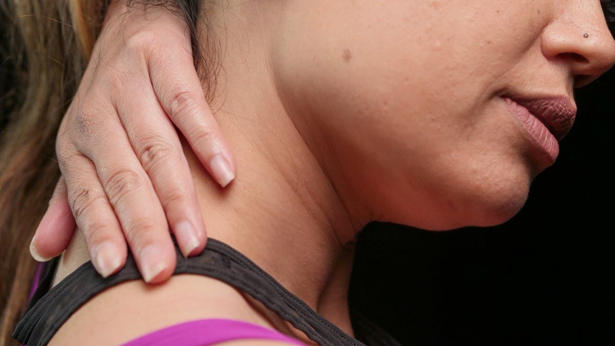 Understanding Fibromyalgia Symptoms: A Comprehensive Guide to Recognition and Awareness