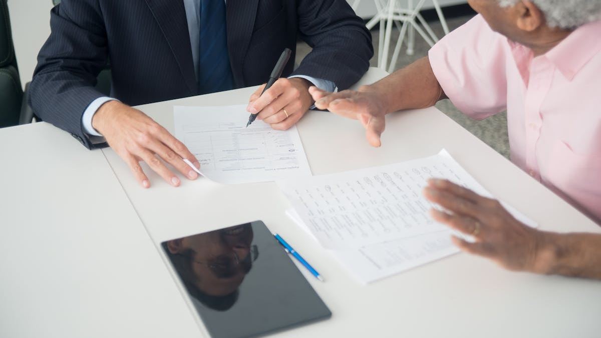 Navigating Financial Success with Expert Financial Advisors in Your Area