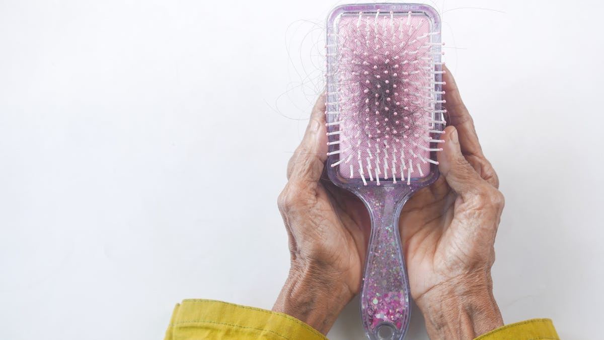 Top Shampoos for Thinning Hair and Hair Loss: An Expert-Guided Comprehensive Review
