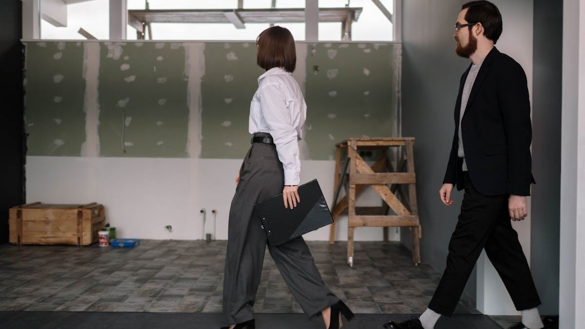 Transforming Workspaces: The Essential Guide to Hiring the Right Office Renovation Contractor