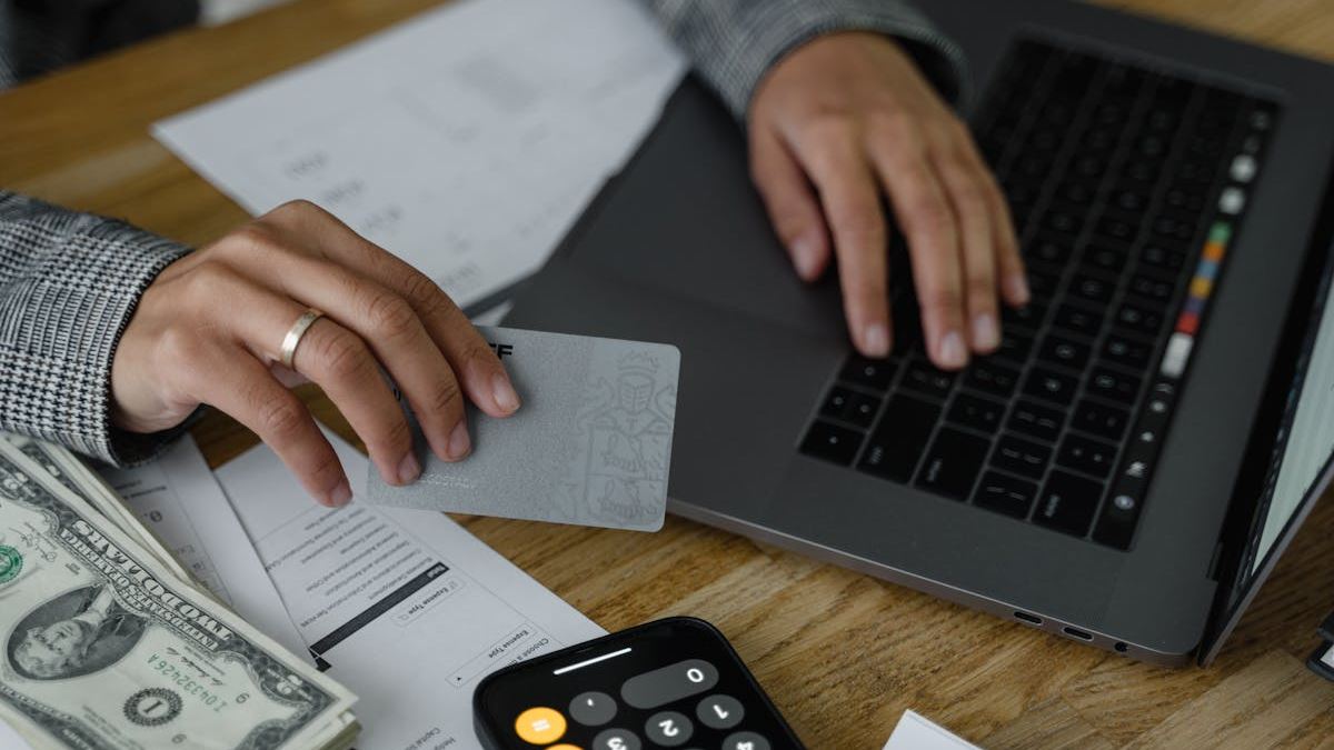 Maximizing Your Earnings with High Rate Savings Accounts: A Comprehensive Guide for US Consumers