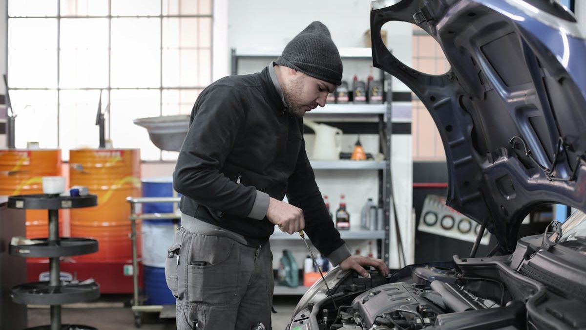 Comprehensive Guide to Garage Fixing Solutions: Transforming Your Space Efficiently
