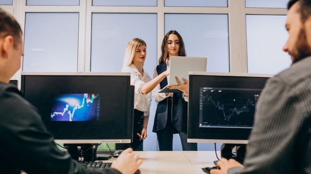 Navigating the Landscape of Technology Investment Firms in the United States