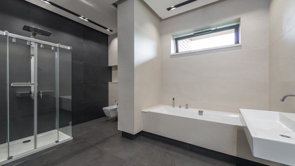 Choosing the Right Custom Home Renovation Plumbing Contractor: A Comprehensive Guide