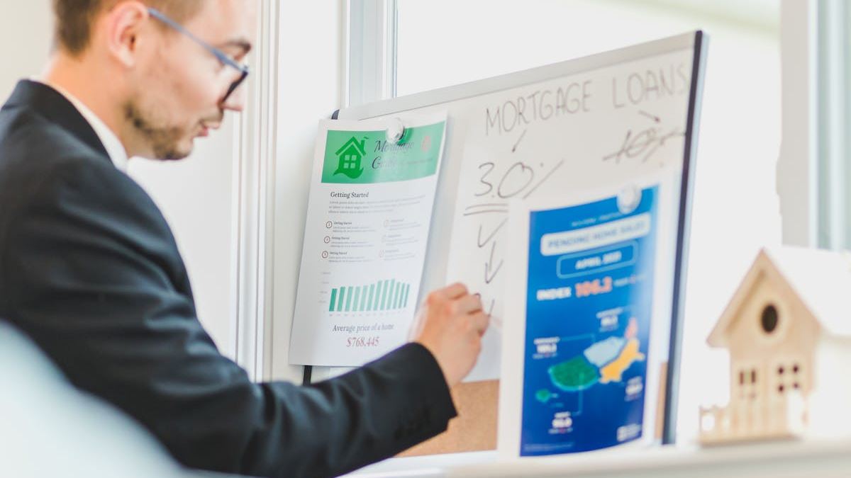 Understanding Mortgage Refinancing Rates: A Comprehensive Guide for Homeowners in the United States