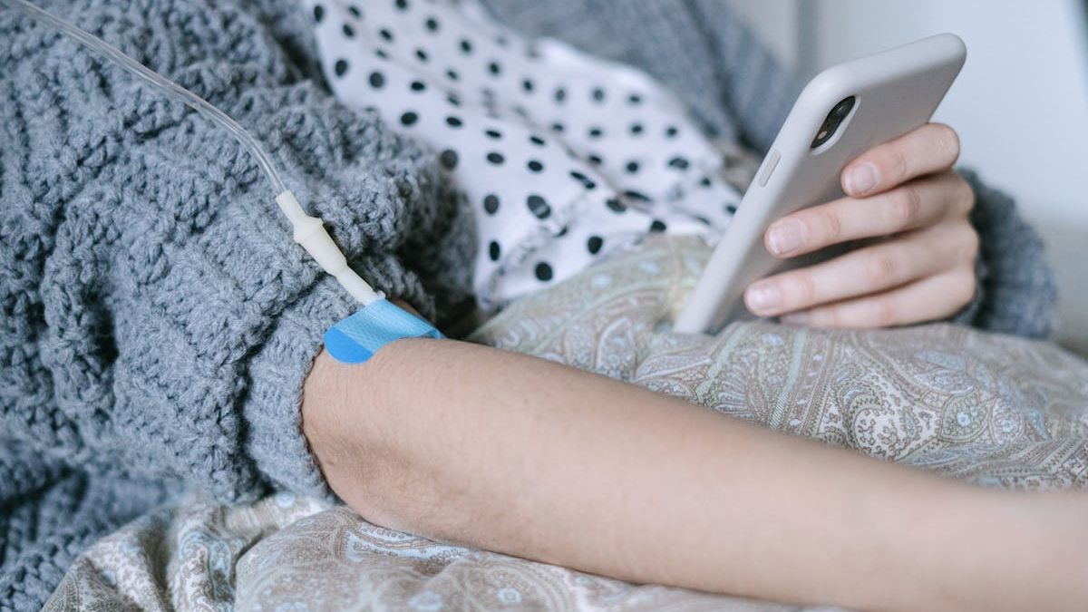 Harnessing the Power of Immunotherapy in Treating Lung Cancer: A Comprehensive Guide for Patients and Caregivers