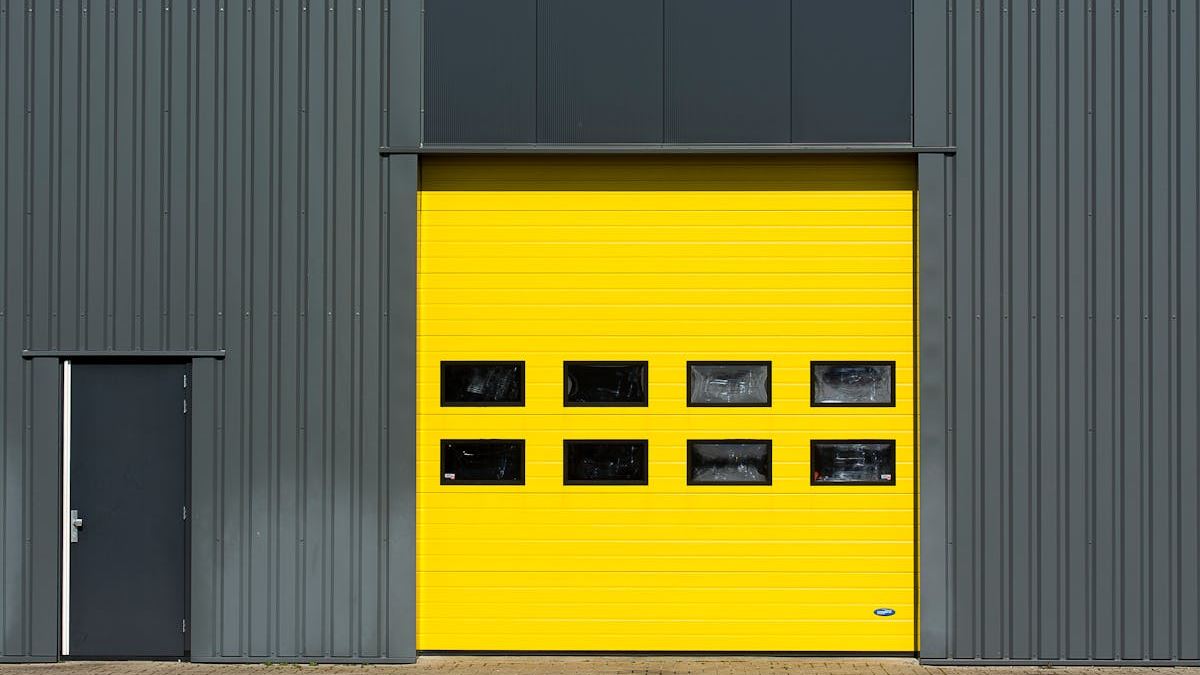 Your Ultimate Guide to Finding Reliable Garage Door Assistance Near Me