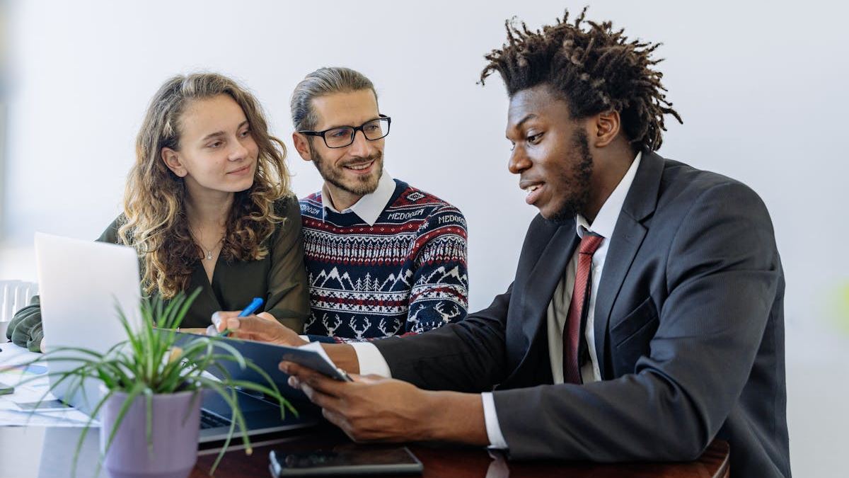 Understanding Line Credit Loans: Your Comprehensive Guide to Flexibility and Financial Management