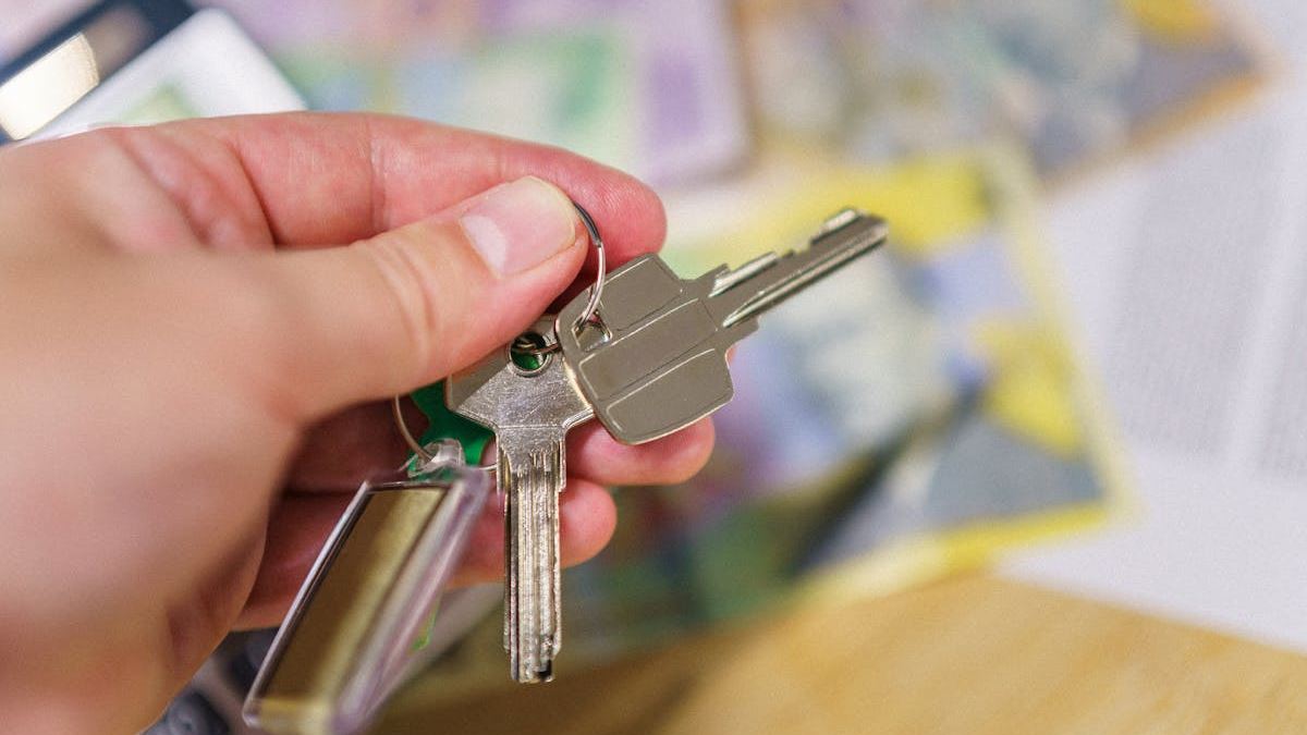 Essential Real Estate Investment Tips for Prosperous Property Portfolio Growth in the United States