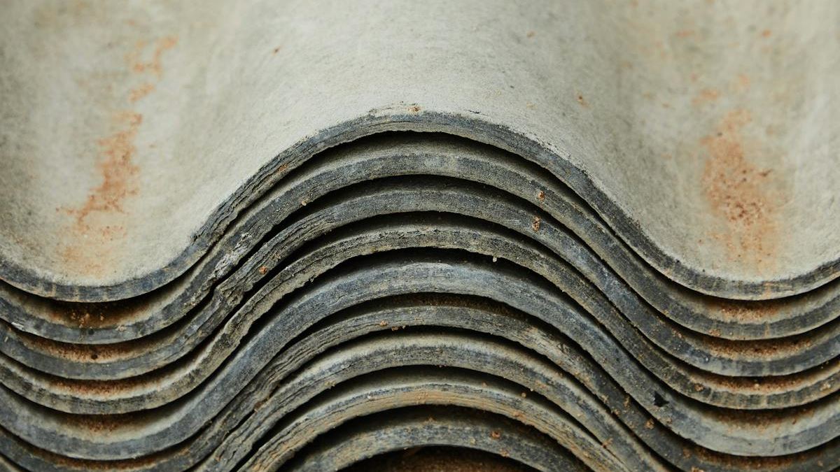 Finding Reliable Roof Repair Near Me: Your Complete Guide to Protecting Your Home