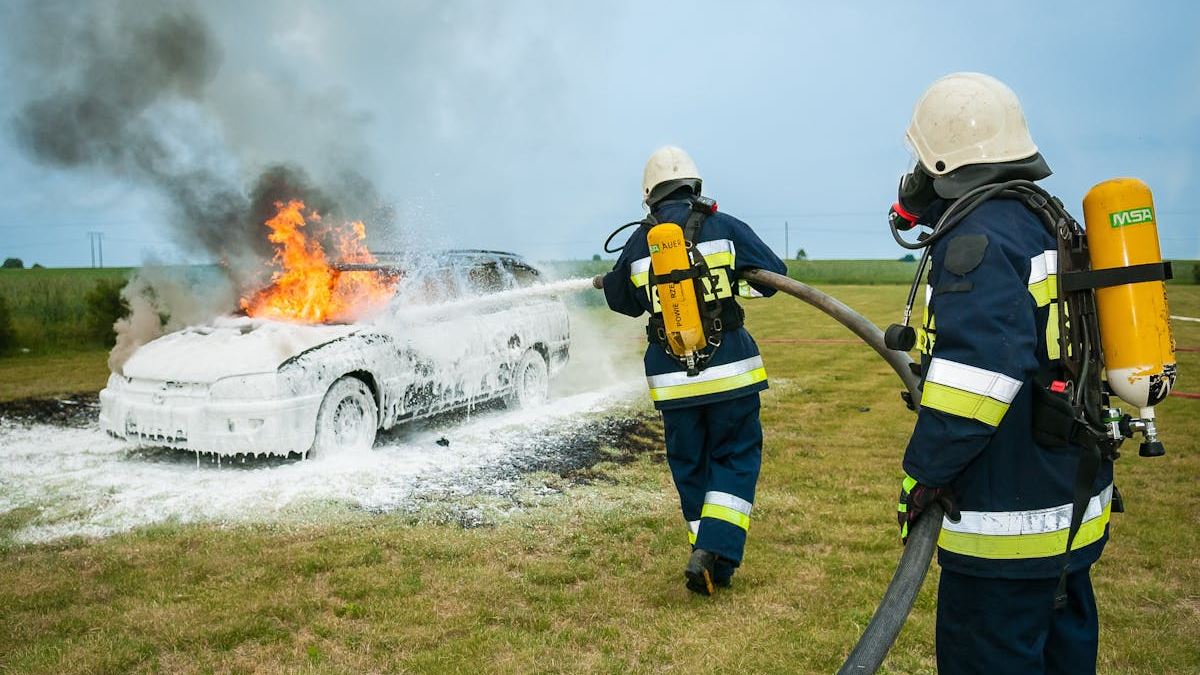 Top 10 Essential Tips for Choosing the Right 18 Wheeler Accident Lawyers to Protect Your Rights and Maximize Compensation